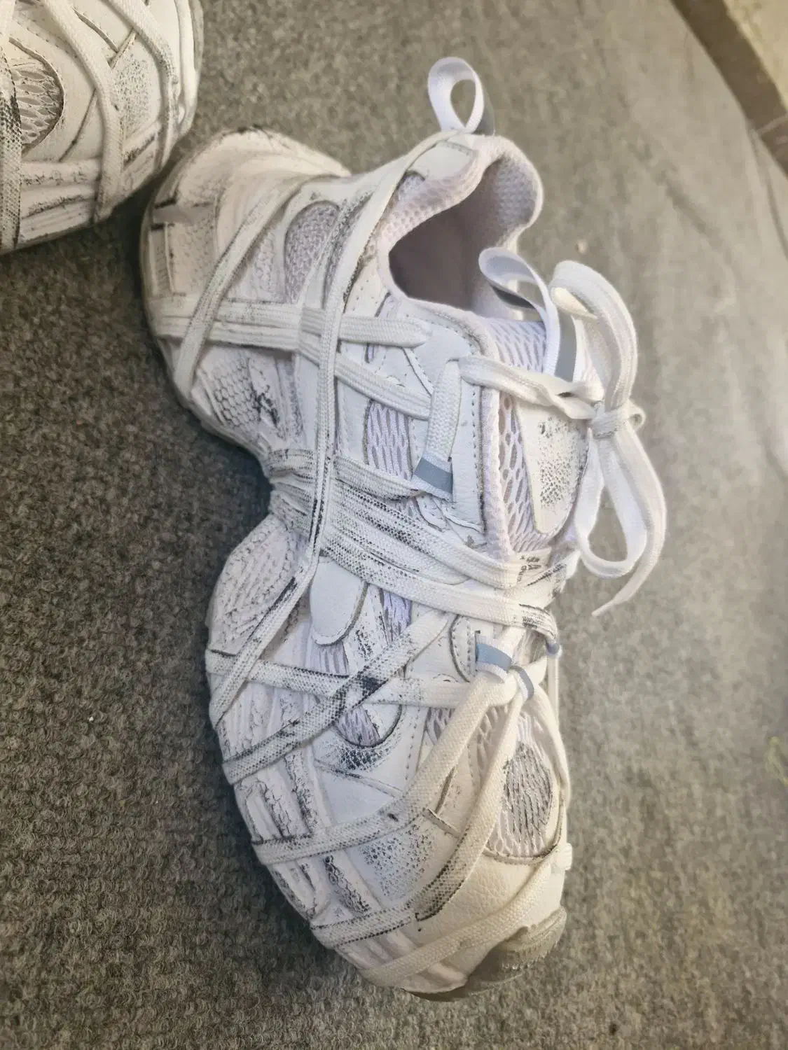 کتونی بالنسیاگا اسپایدر|کیف، کفش، کمربند|شیراز, دارالرحمه|دیوار