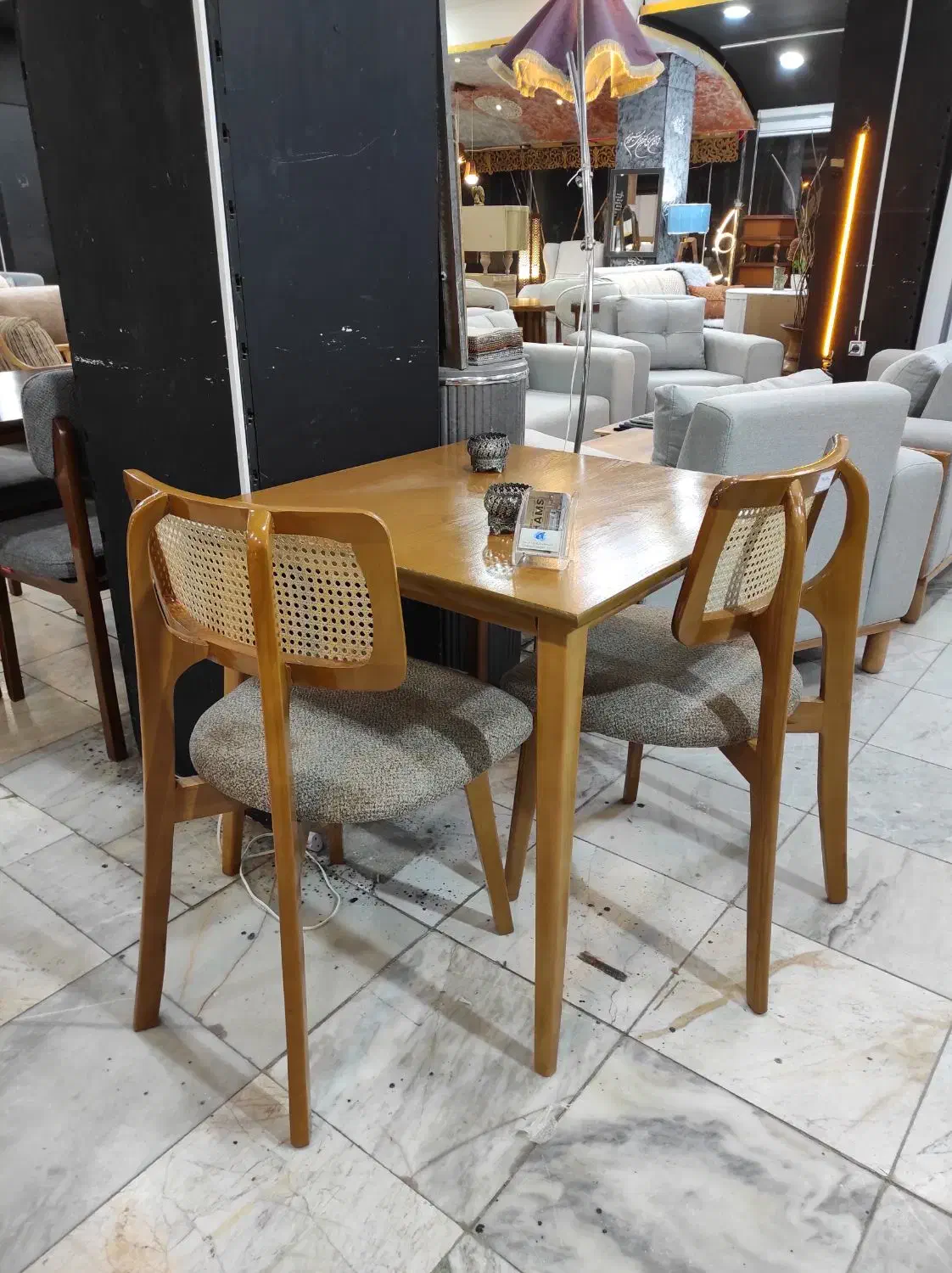 میزنهارخوری۲نفره شمس|میز و صندلی غذاخوری|قشم, |دیوار