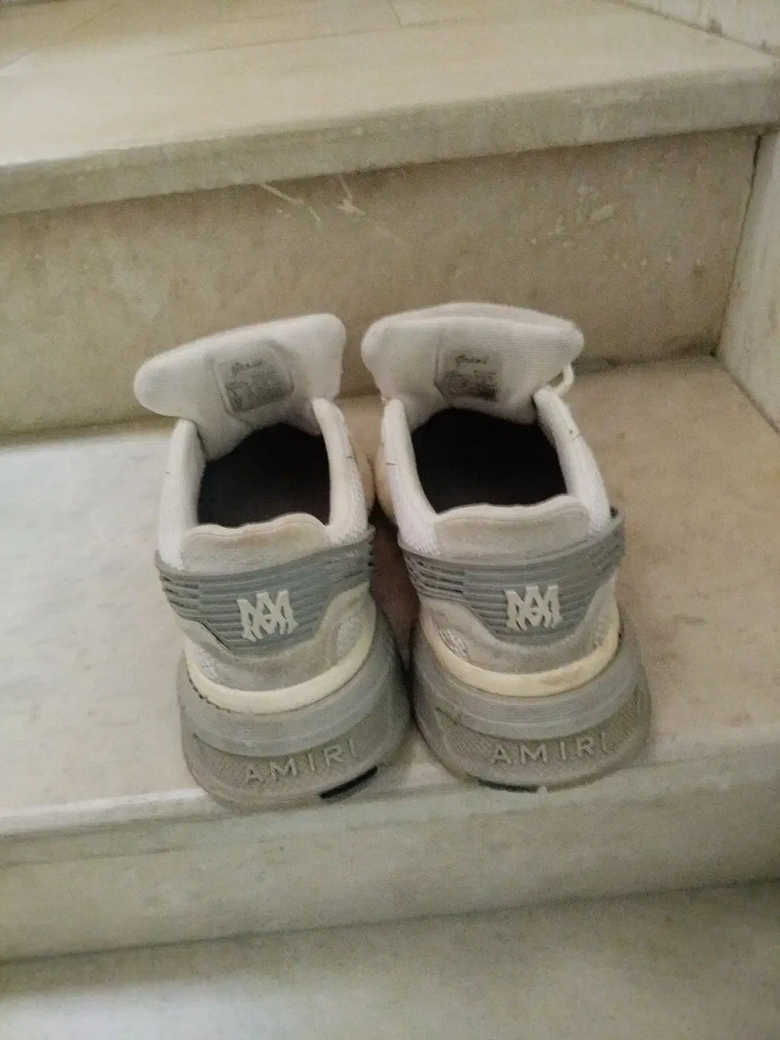 کتونی بلنسیگا در حد نو|کیف، کفش، کمربند|اراک, |دیوار