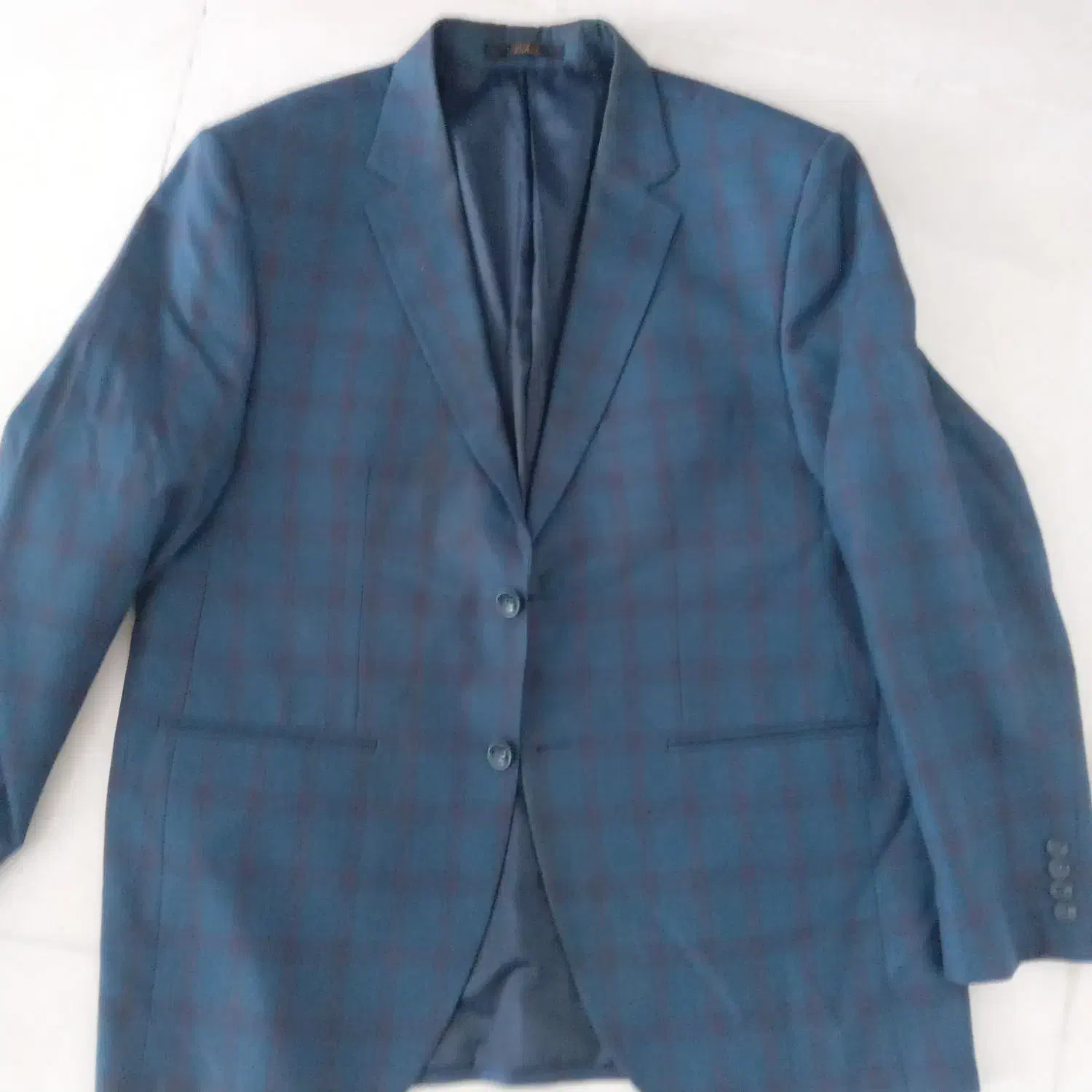 کت تک مردانه|لباس|اصفهان, رکن الدوله شرقی|دیوار