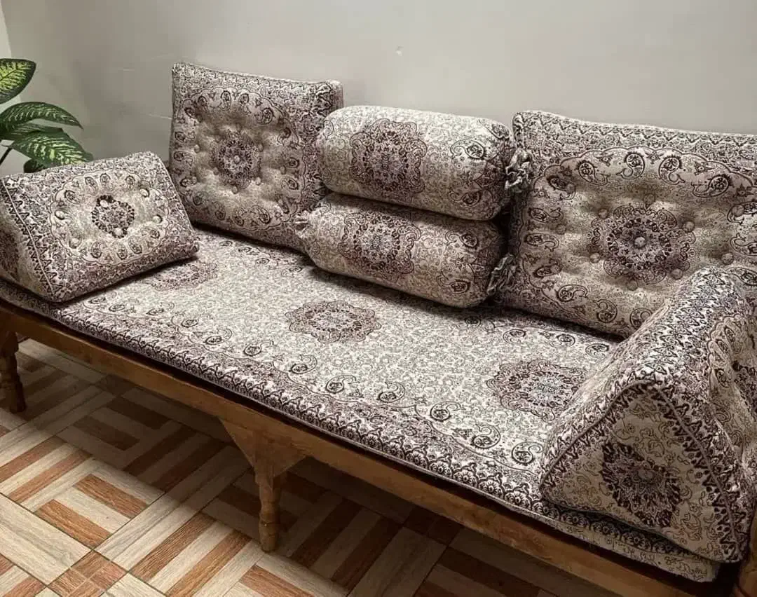 پشتی ترمه دوز|پشتی|شیراز, گود عربان|دیوار