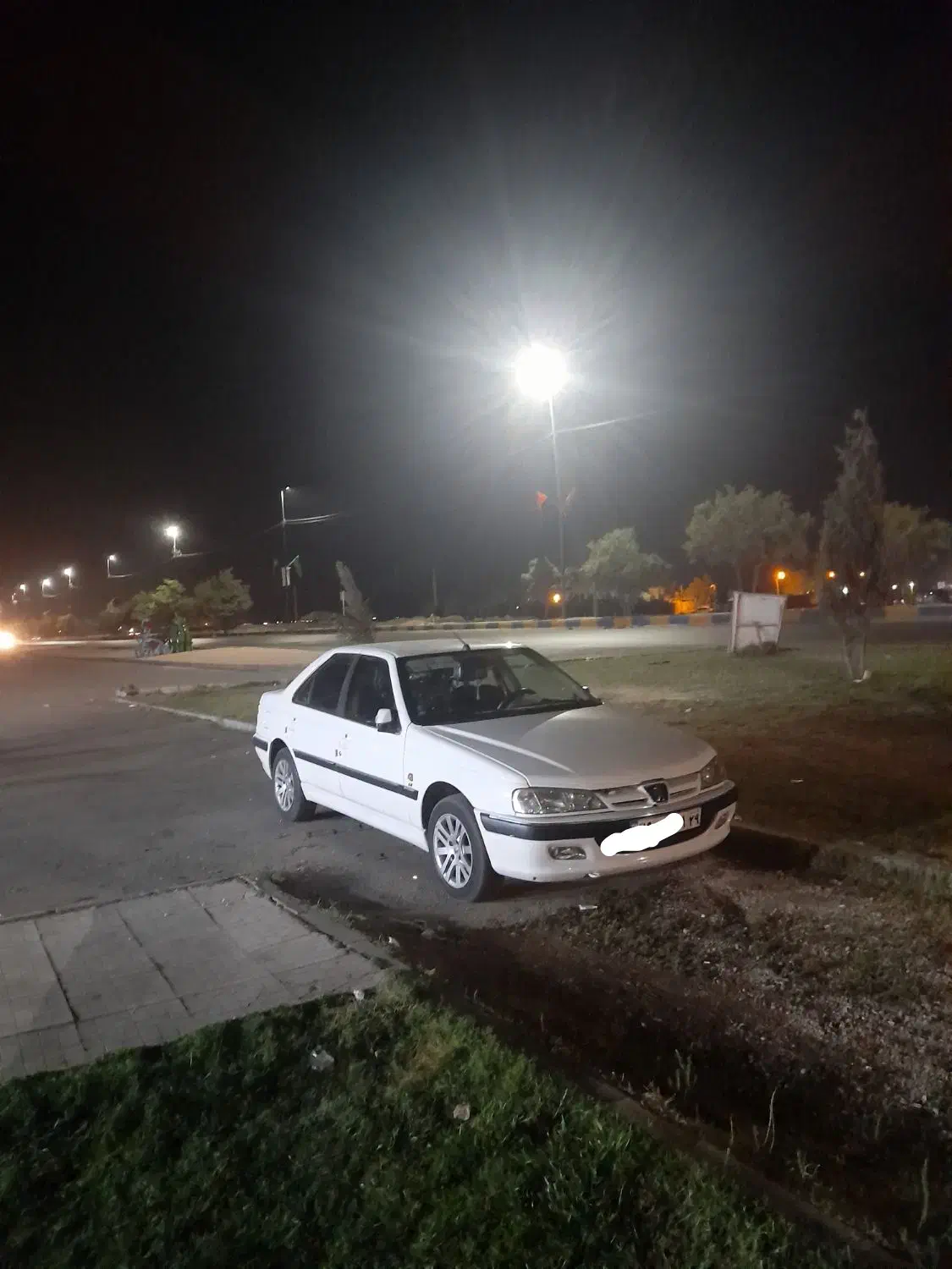 پژوپارس تیوفایو|خودرو سواری و وانت|اسلام‌‌آباد غرب, |دیوار