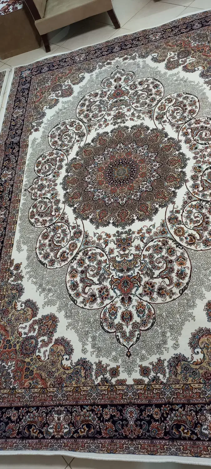 فرش ماشینی ۶متری،۶/۰۰۰/۰۰۰میلیون|فرش|قدس, شهر‌قدس|دیوار