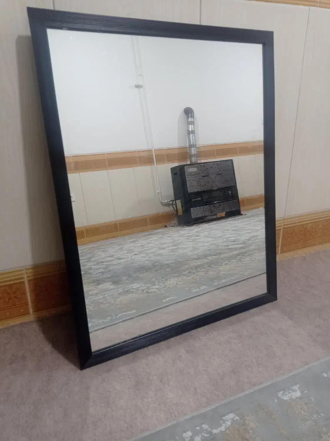 یک ایینه|آینه|همدان, |دیوار