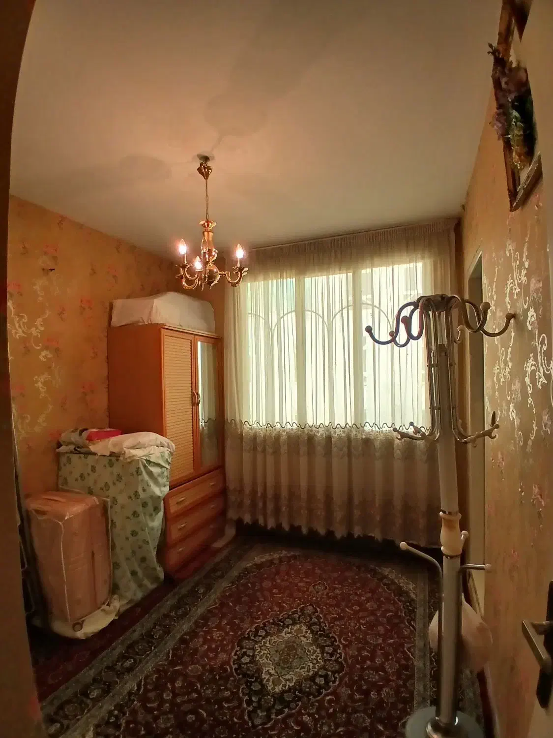 ۶۰ متر دو خواب طبقه ۳ امیربهادر