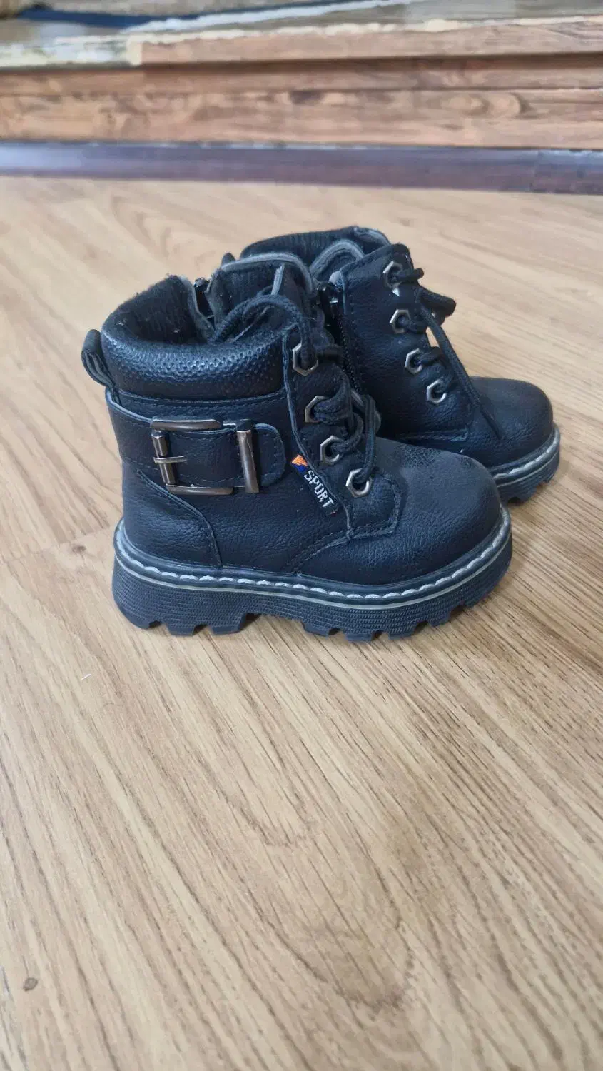 تعدادی کفش پسرانه|کفش و لباس بچه|تربت جام, علوی|دیوار