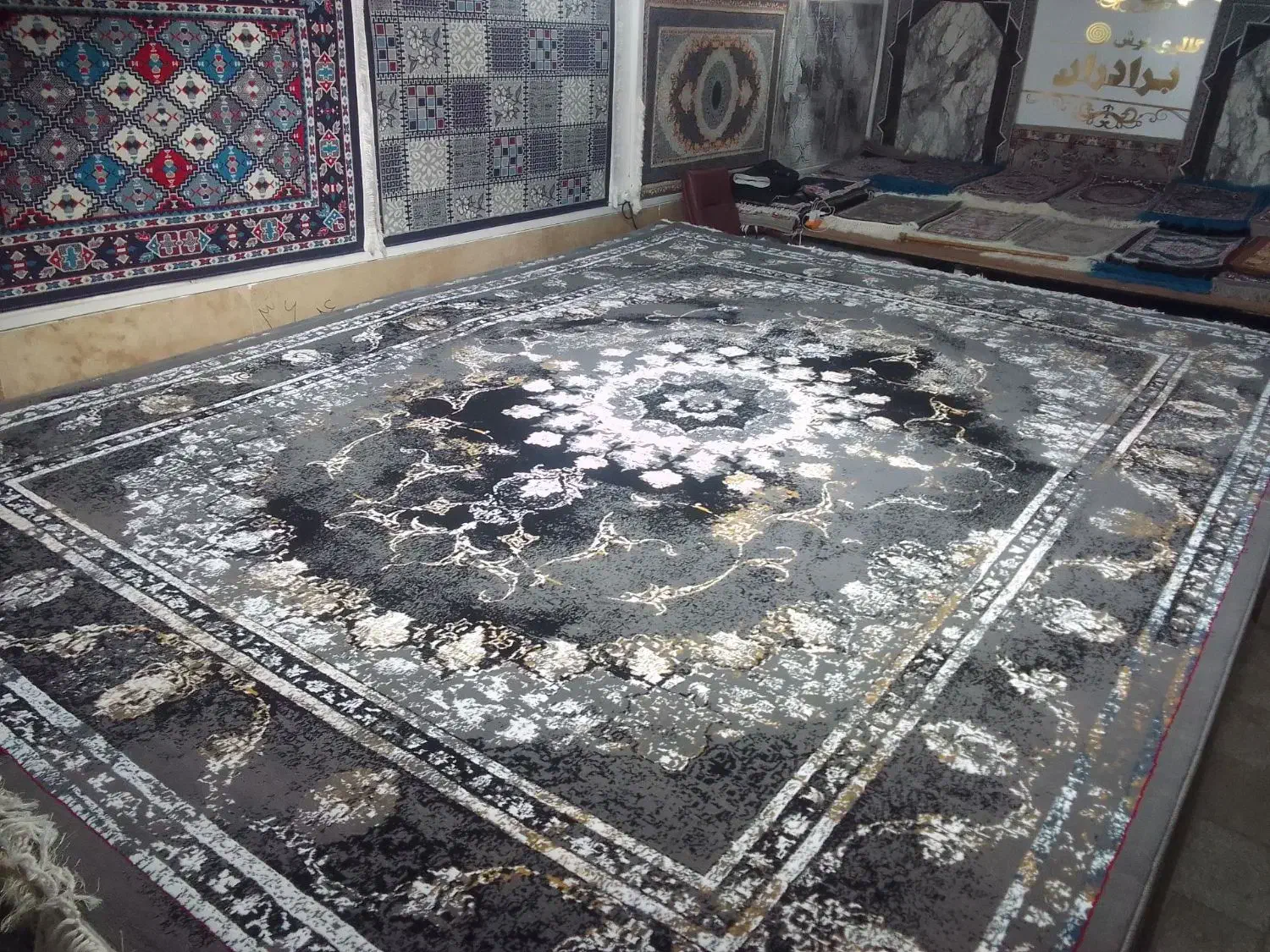 فروش فرش ۱۲ متری|فرش|مشهد, مصلی (کارمندان اول)|دیوار