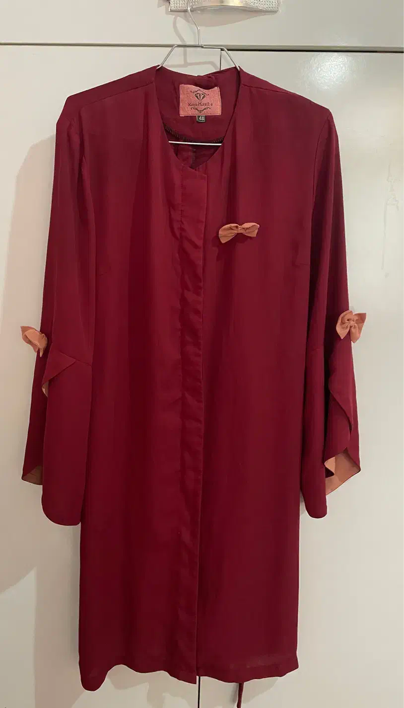 مانتو|لباس|نجف‌آباد, مجاهد شمالی|دیوار