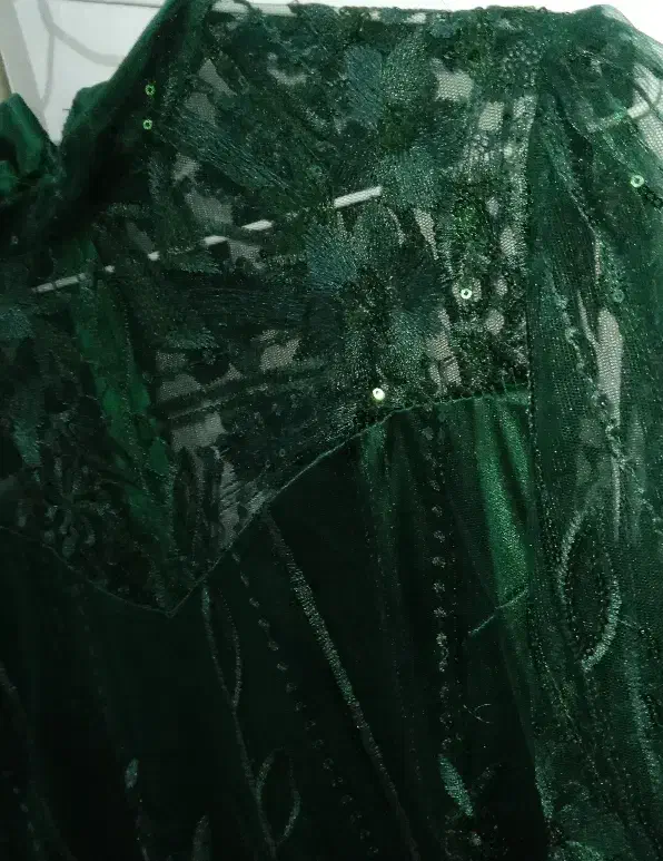 لباس مجلسی سبز یاقوتی|لباس|اهواز, بهارستان|دیوار