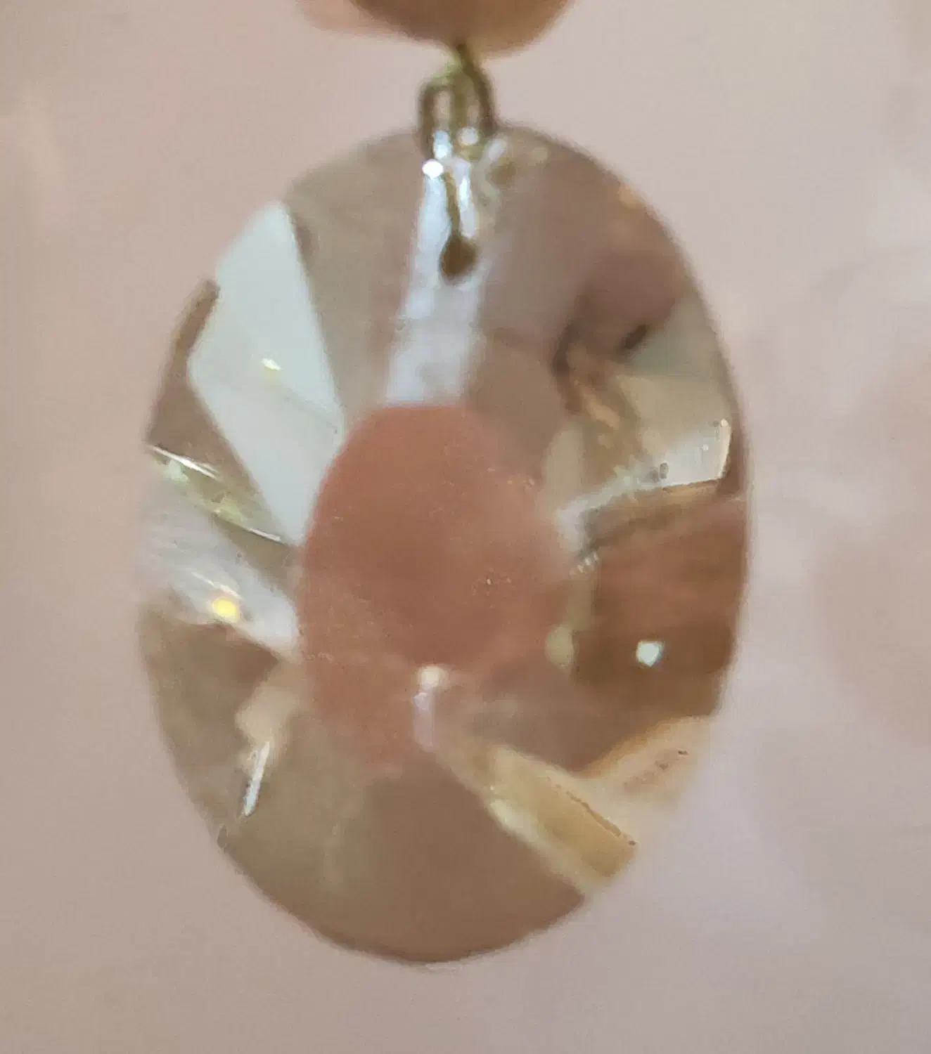 آویز کریستالی رنگ شامپاینی|لوستر و چراغ آویز|ری, صفاییه (چشمه علی)|دیوار