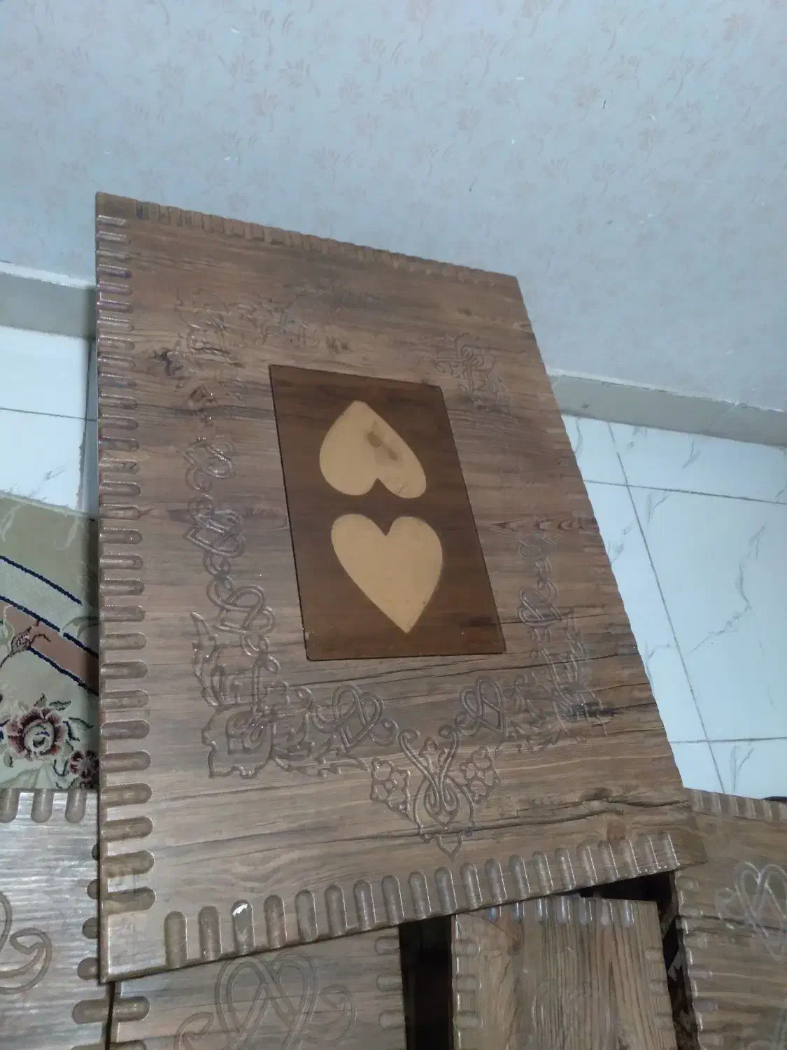 جلومبلی|مبلمان خانگی و میز عسلی|شیروان (خراسان), |دیوار