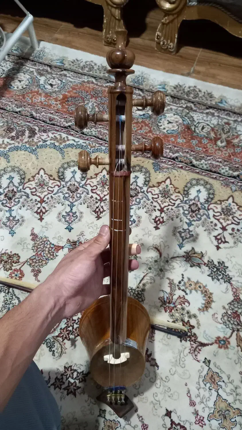 کمانچه برومند|سازهای سنتی|کوهدشت, |دیوار