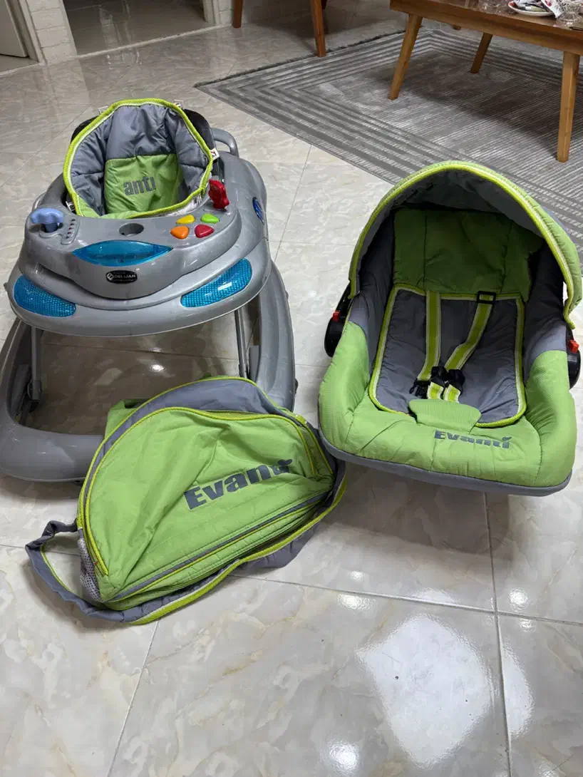 کریر و روروئک|کالسکه و لوازم جانبی|تهران, نارمک|دیوار