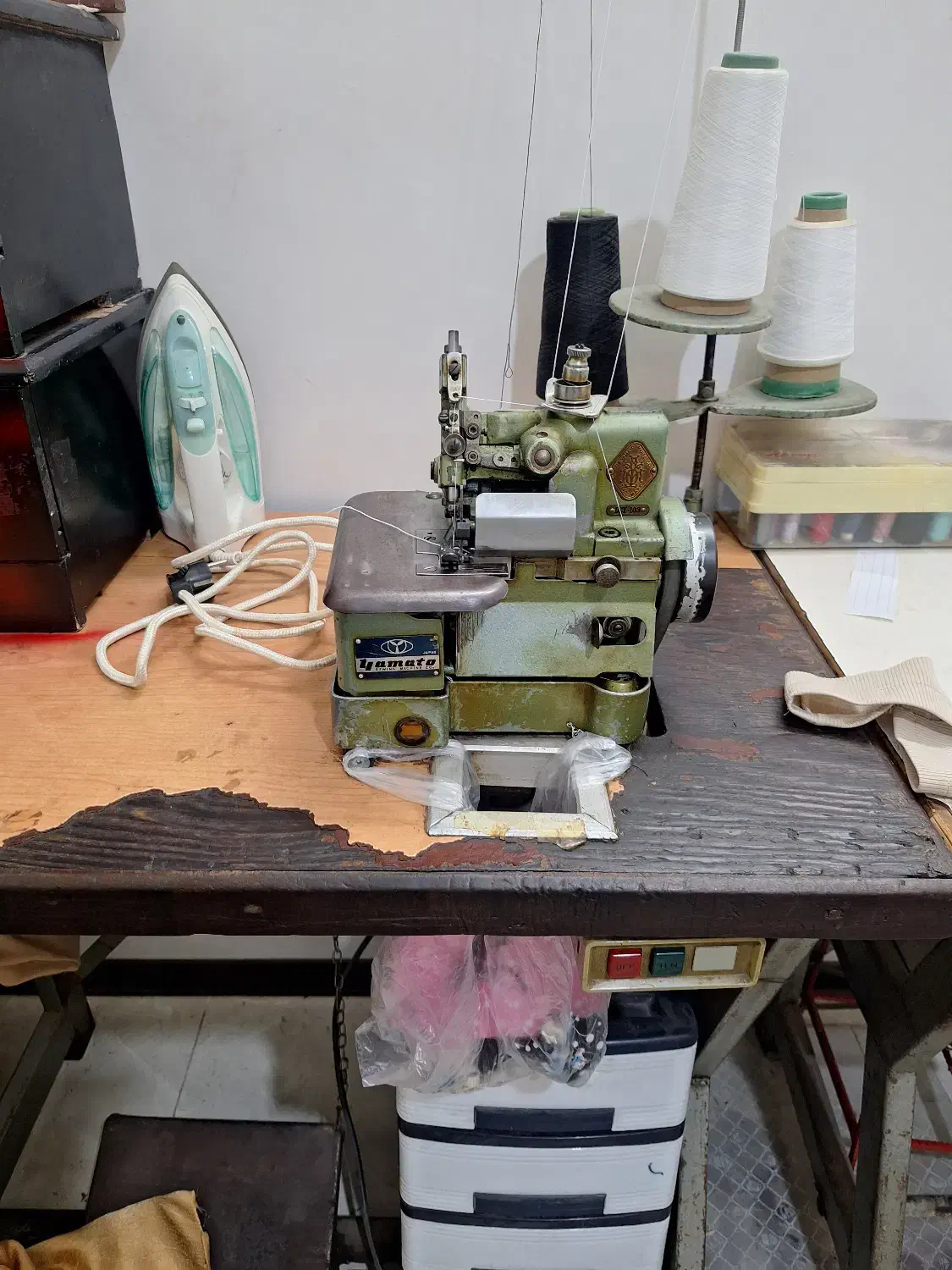 چرخ وسردوز  صنعتی|چرخ خیاطی و ریسندگی|بجنورد, |دیوار