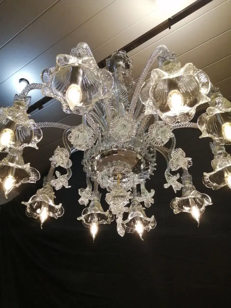 لوستر تمام کار دست|لوستر و چراغ آویز|تهران, انبار نفت|دیوار