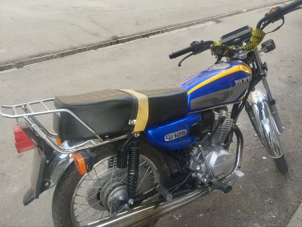 موتور سیکلت|موتورسیکلت|رباطکریم, رباطکریم|دیوار