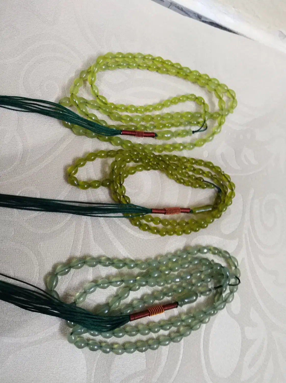 تسبیح شاه مقصود  و 33 عددی کهربا و سندلوس|کلکسیون و سرگرمی|همدان, |دیوار