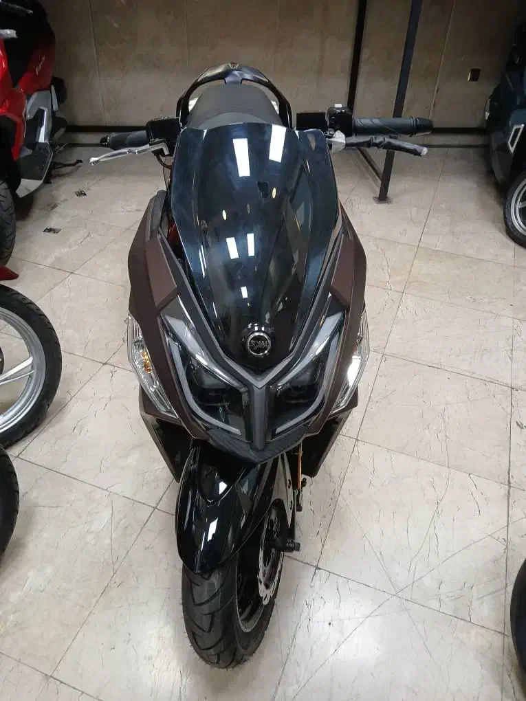 j200 شرکتی خشک|موتورسیکلت|تهران, امامت|دیوار