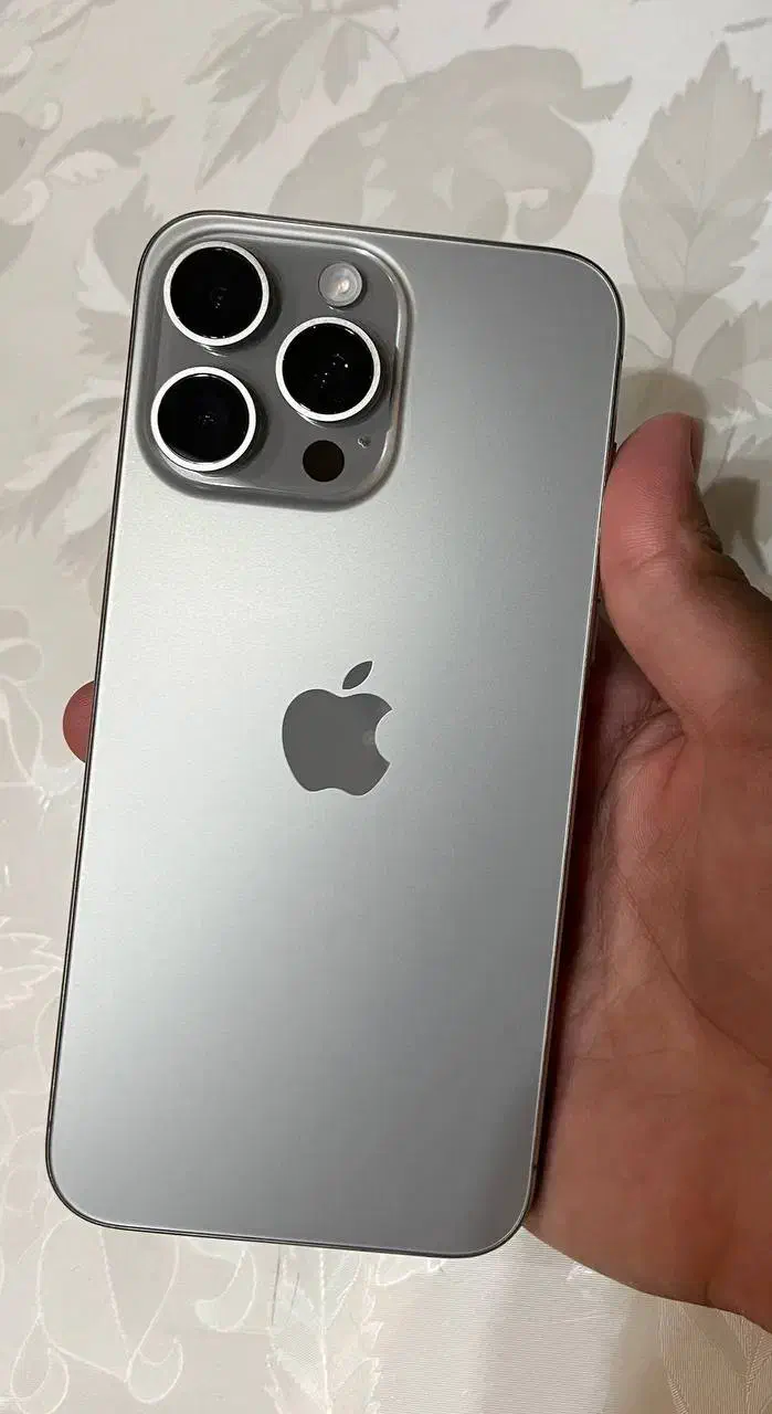 ایفون ۱۵ پرومکس در حد نو|موبایل|مشهد, آزادشهر|دیوار