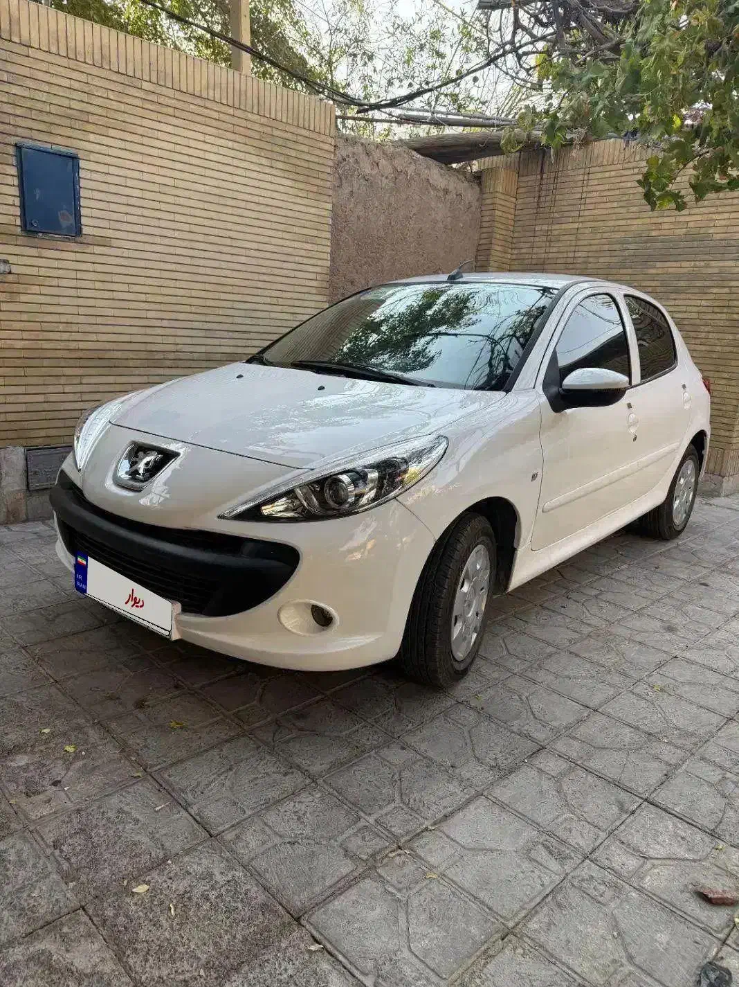 207 مدل ۱۴۰۴ tu5 فلز|خودرو سواری و وانت|شیراز, رکن‌آباد|دیوار