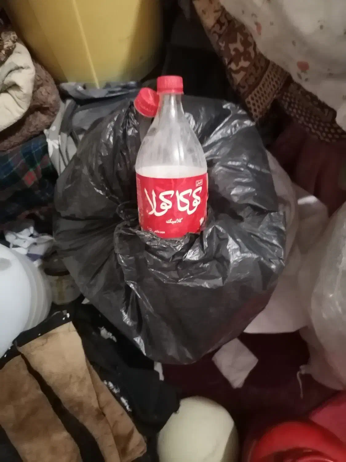 بطری|ظروف نگهدارنده، پلاستیکی، یک‌بارمصرف|زابل, |دیوار