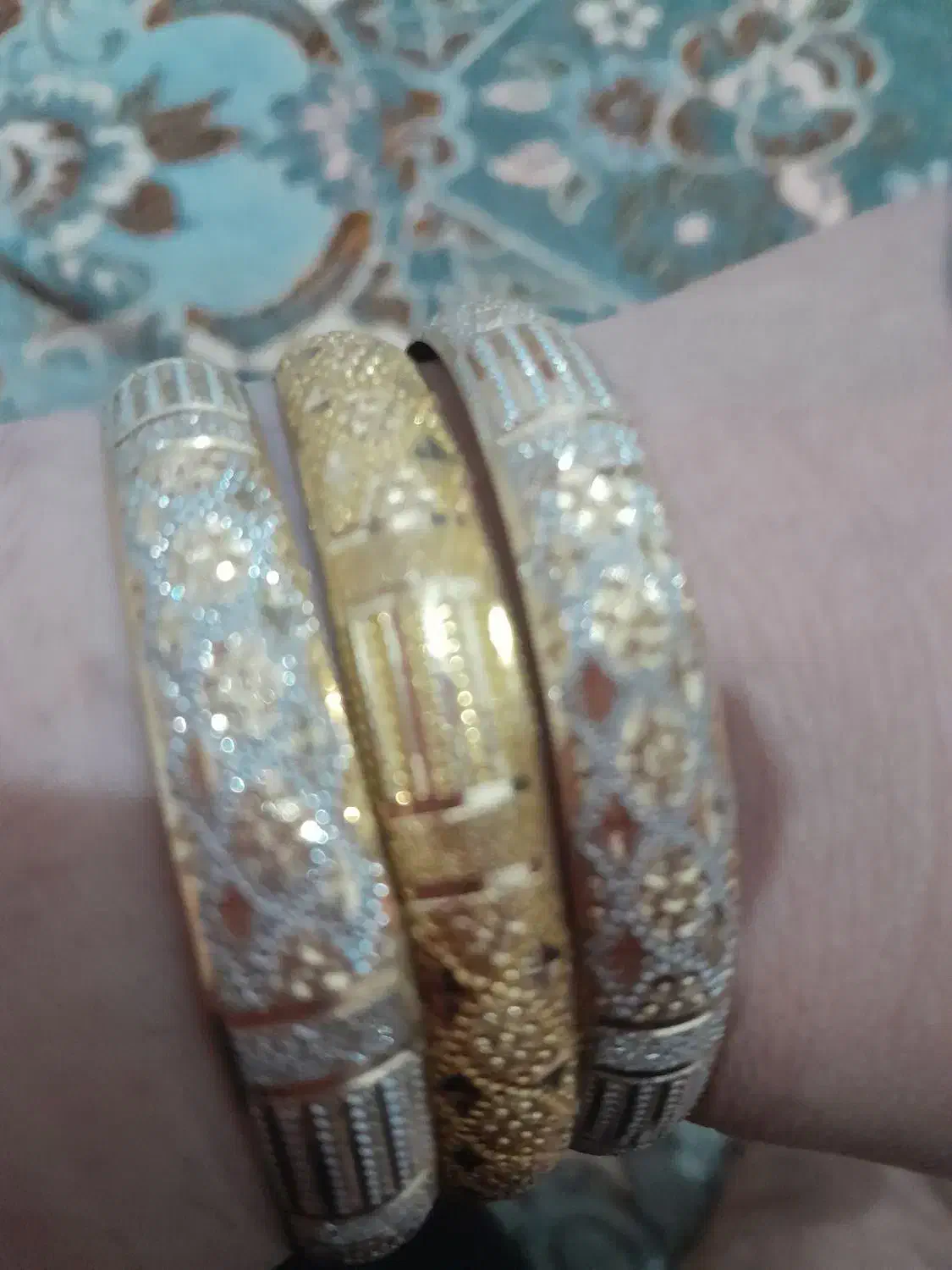 النگو|جواهرات|شیروان (خراسان), |دیوار