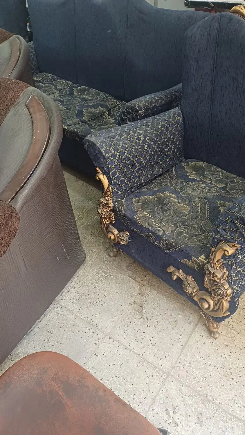 مبل راحتی فقط ۳۰۰ نومان|مبلمان خانگی و میز عسلی|شیروان (خراسان), |دیوار