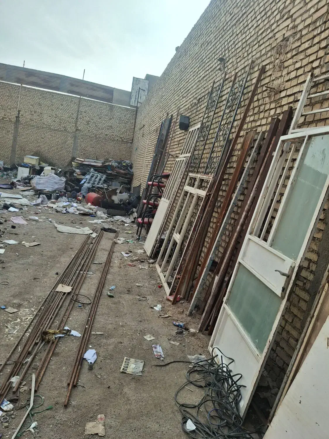 خرید ضایعات آهن کتاب|خدمات پیشه و مهارت|اهواز, معین زاده|دیوار