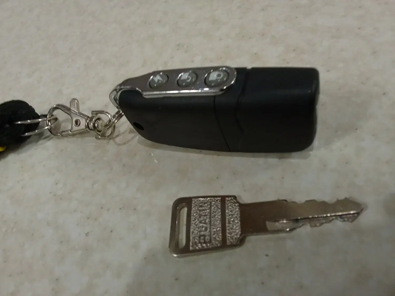 یک کلید موتور گم کردم|اشیا|اردکان, |دیوار