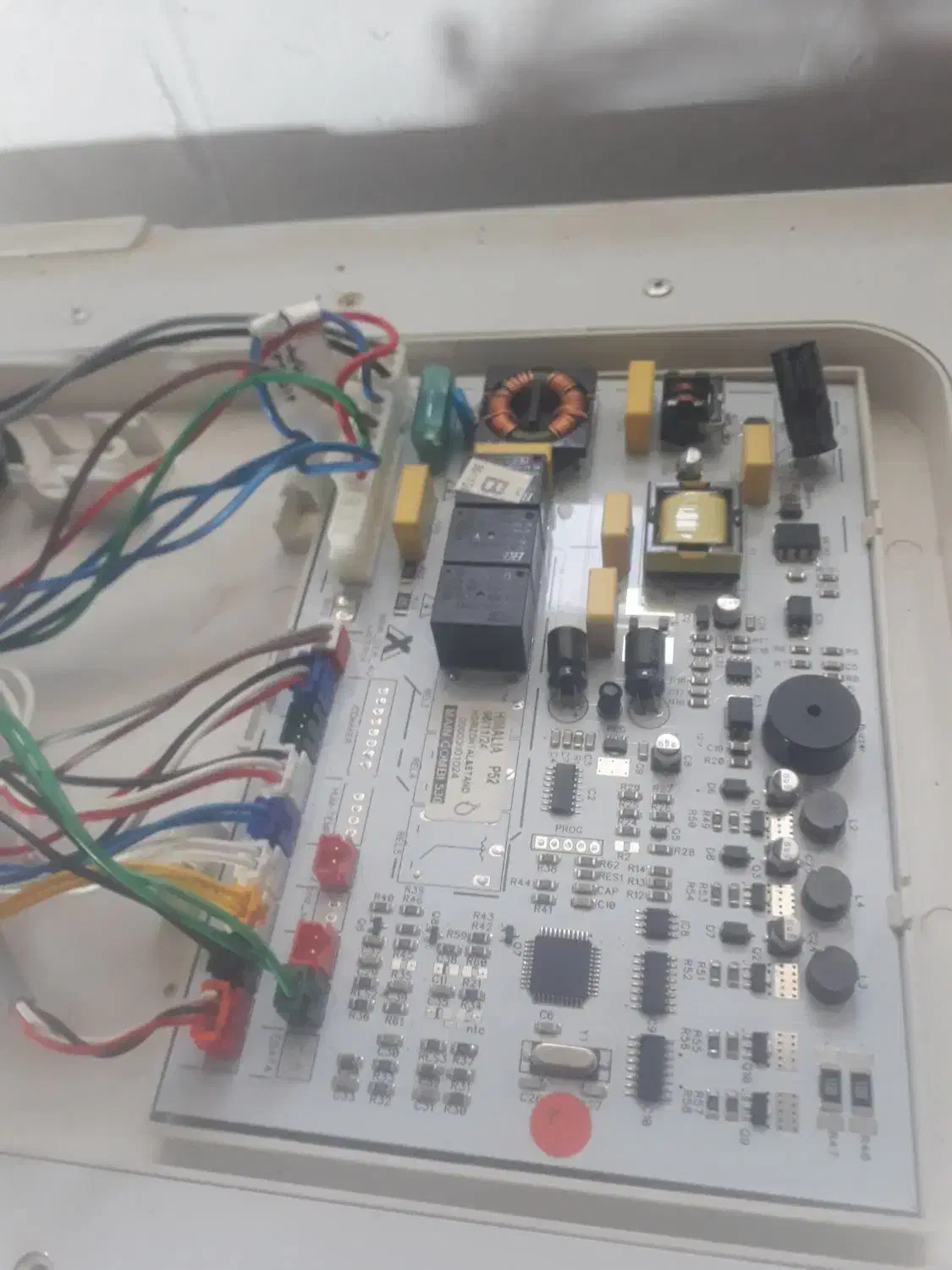 تعمیرات یخچال و فیریزرخانگی وصنعتی(ایرانی وخارجی)|خدمات پیشه و مهارت|قم, شهرک فاطمیه|دیوار