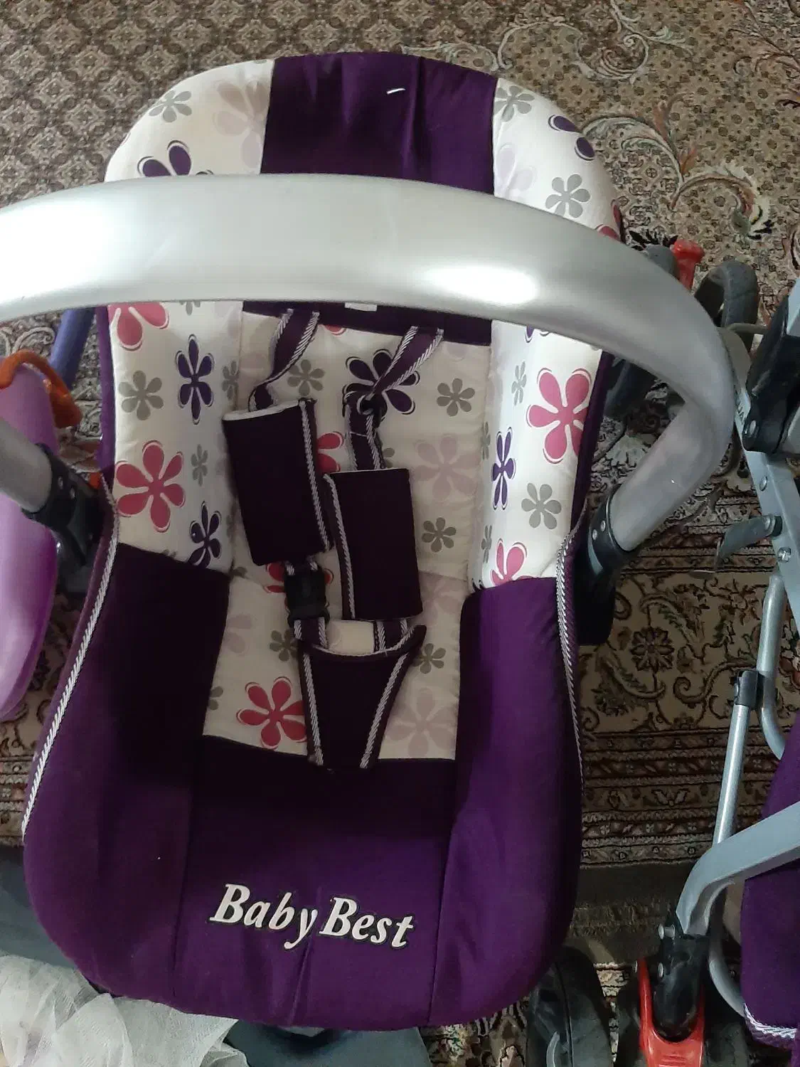 کالسکه و تاب کودک|اسباب و اثاث بچه|خرم‌آباد, |دیوار