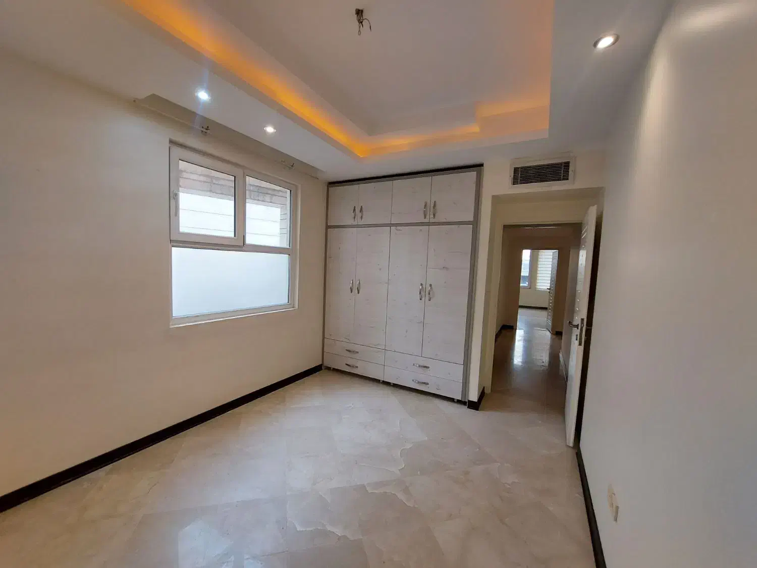 ۱۶۰ متر سه خواب/چیذر تواضعی