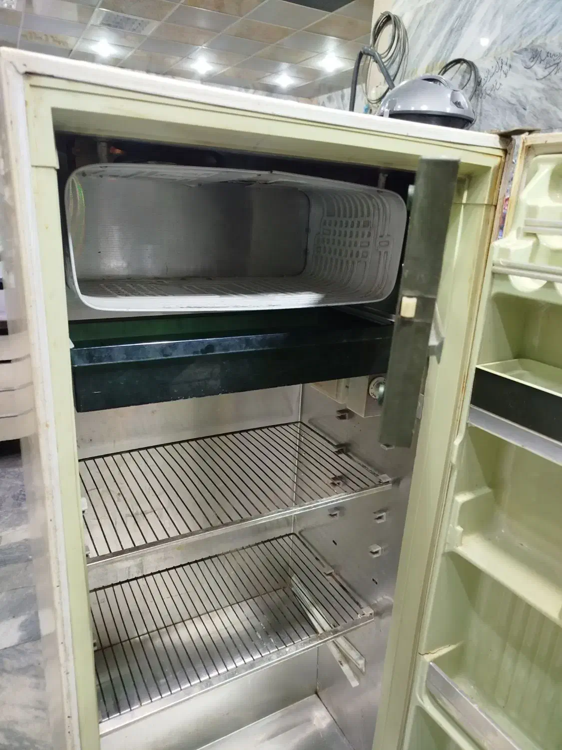 یخچال فریزر|یخچال و فریزر|مشهد, انقلاب|دیوار