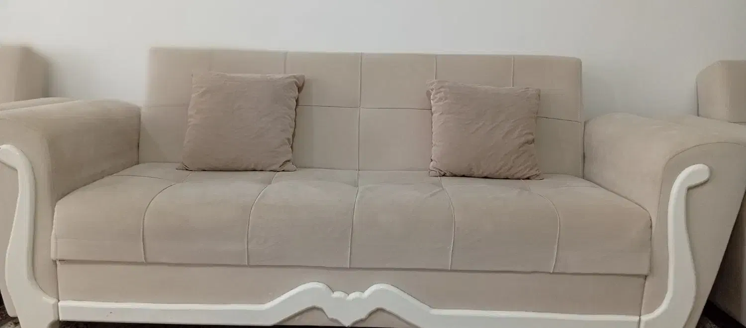 مبل راحتی هشت نفره سالم و بدون عیب|مبلمان خانگی و میز عسلی|مهاباد (آذربایجان غربی), |دیوار