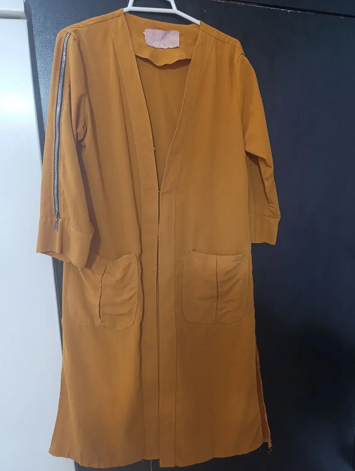 تعدادی مانتو نو|لباس|چناران, |دیوار