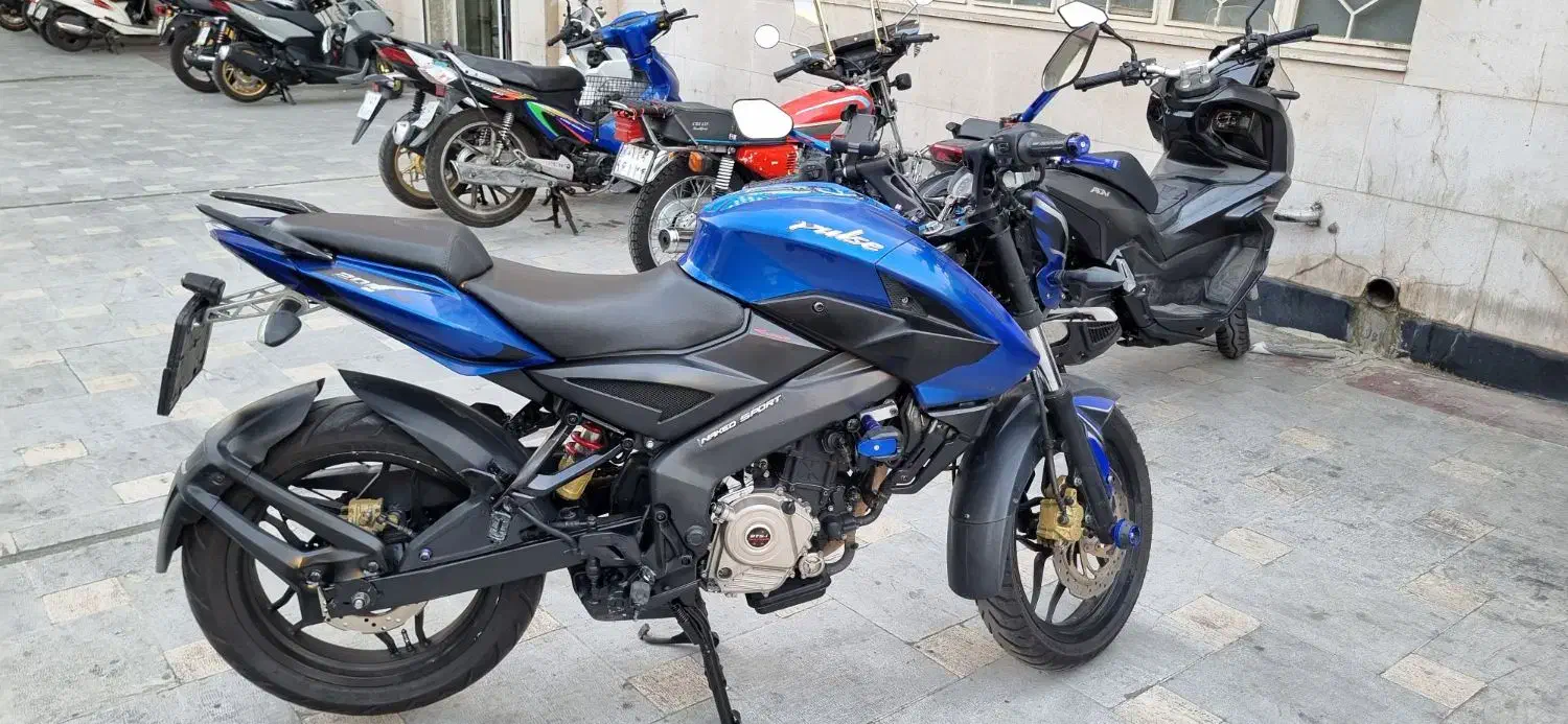 ns 200 مدل ۹۳|موتورسیکلت|تهران, اسکندری|دیوار
