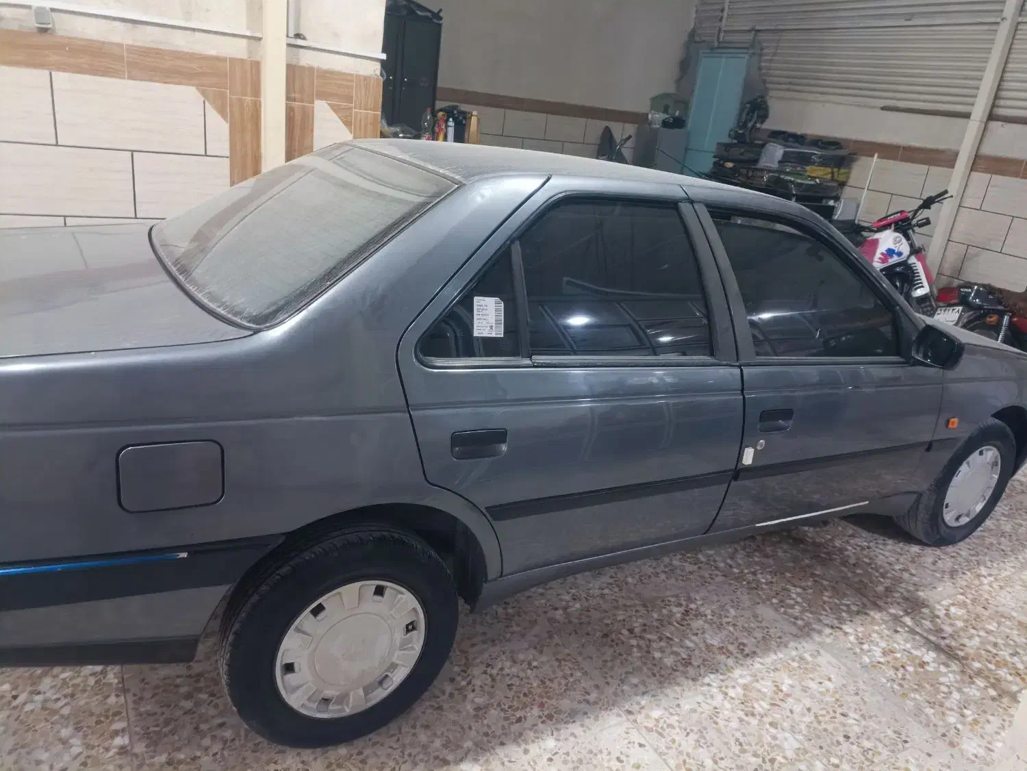 پژو ۴۰۵مدل ۹۴|خودرو سواری و وانت|کازرون, |دیوار