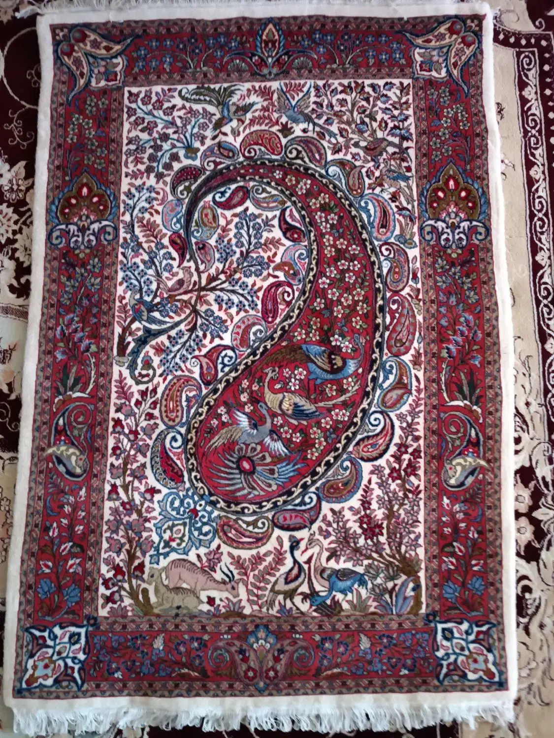 قالی یک در یک و نیم متر ۱۶۰ رج|فرش|فرمهین, |دیوار