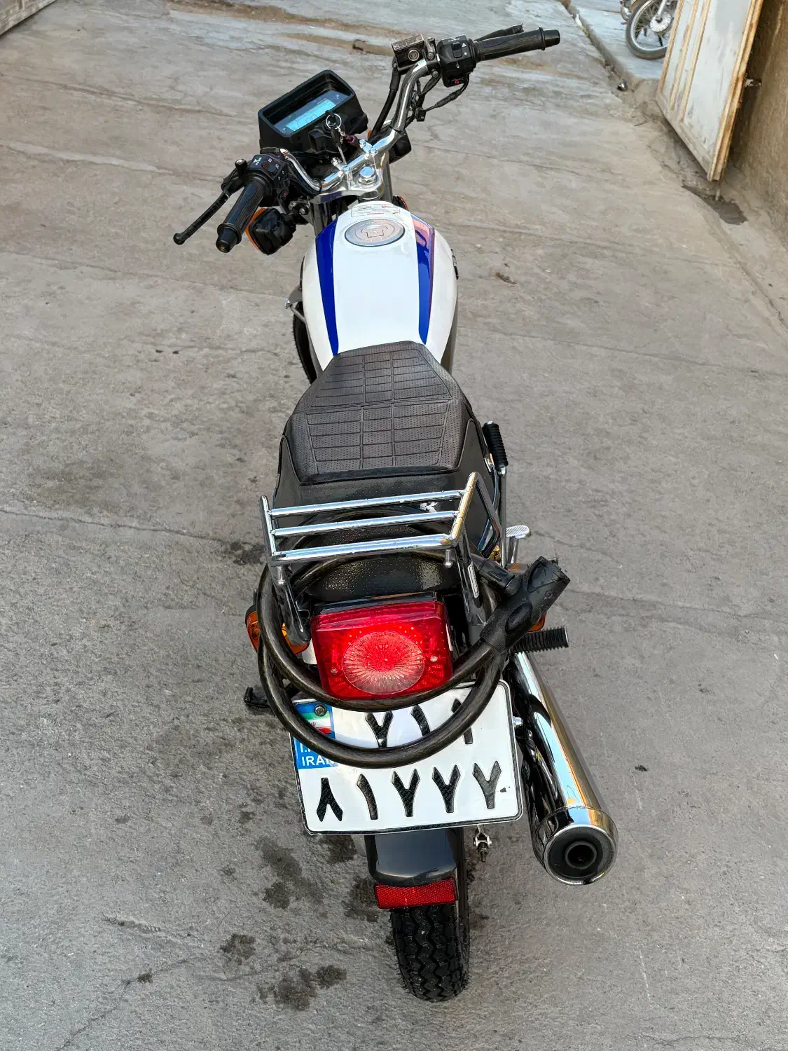 موتور ۲۰۰ کبیر مدل ۱۴۰۴|موتورسیکلت|آباده, |دیوار