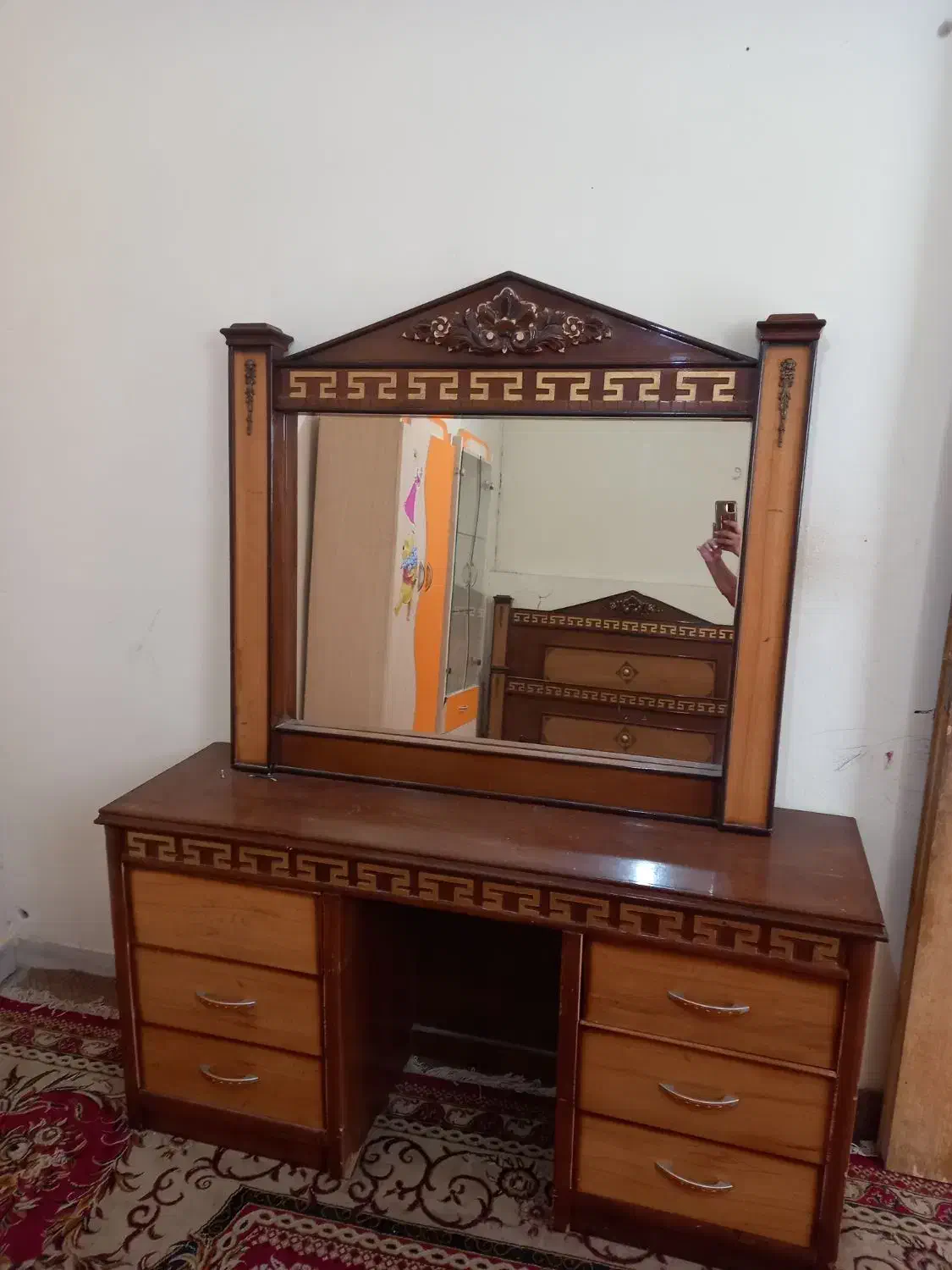 فروشی|بوفه، ویترین، کنسول|فلاورجان, |دیوار