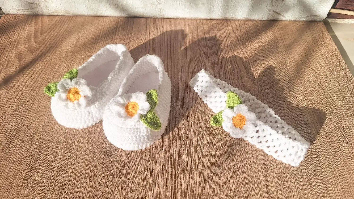 ست پاپوش و تل مو نوزاد|کفش و لباس بچه|شاهین‌شهر, فدک|دیوار