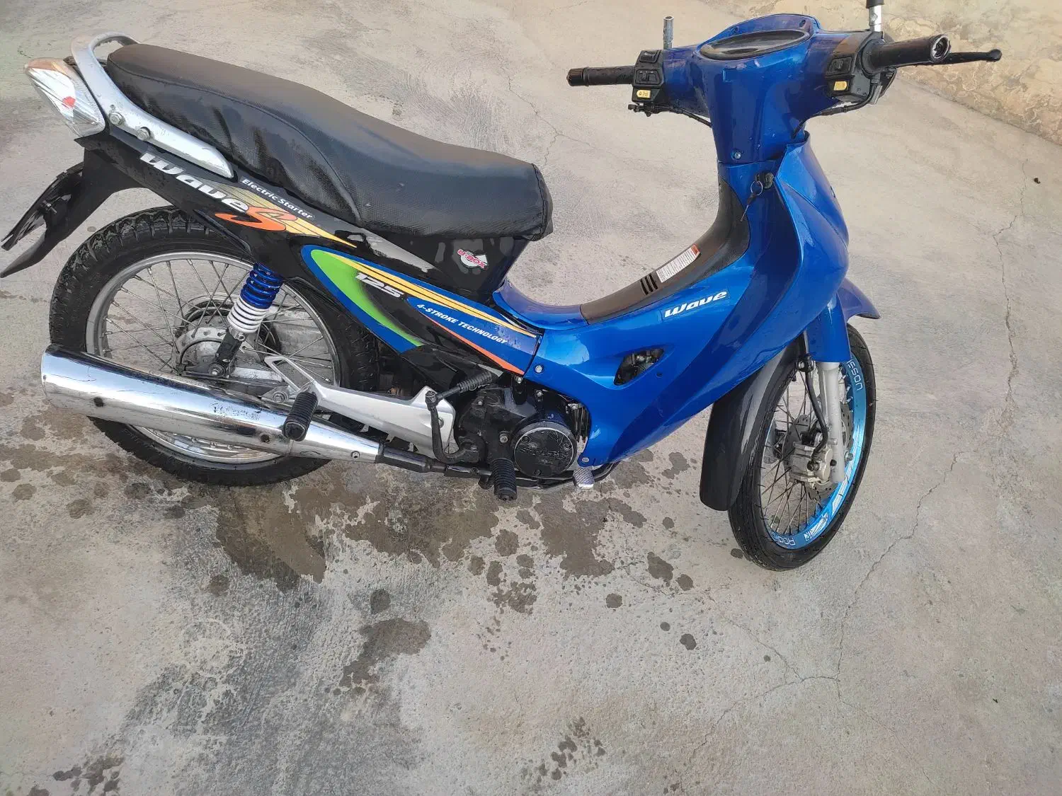 موتورسیکلت|موتورسیکلت|کنگاور, |دیوار