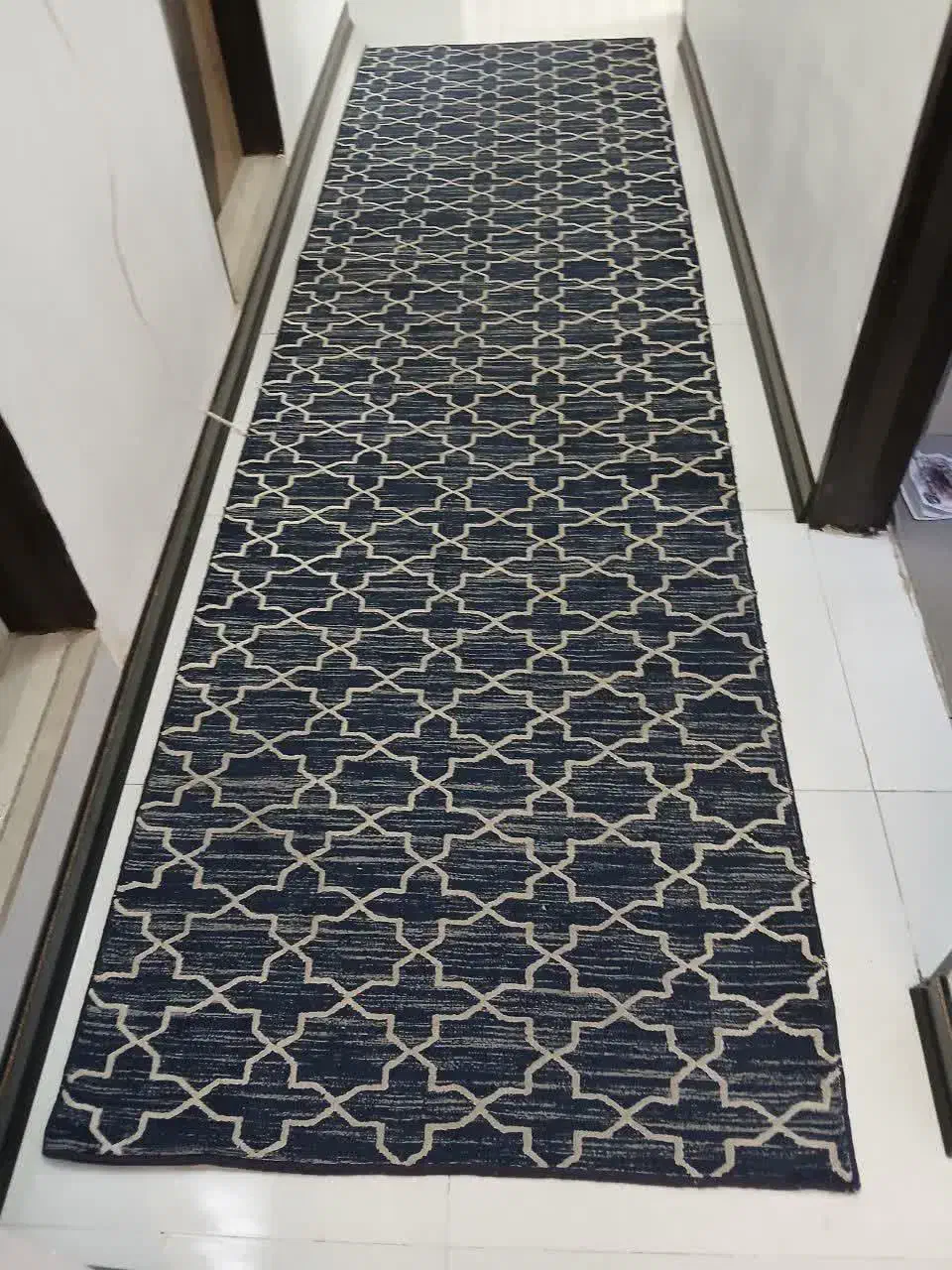 کناره 1در 3و30|فرش|قم, زاویه|دیوار