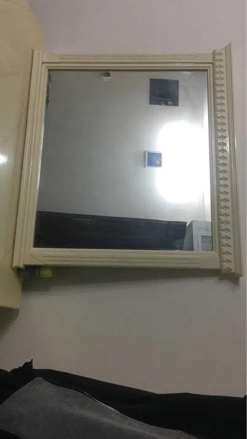 سرویس خواب|تخت و سرویس خواب|یزد, |دیوار