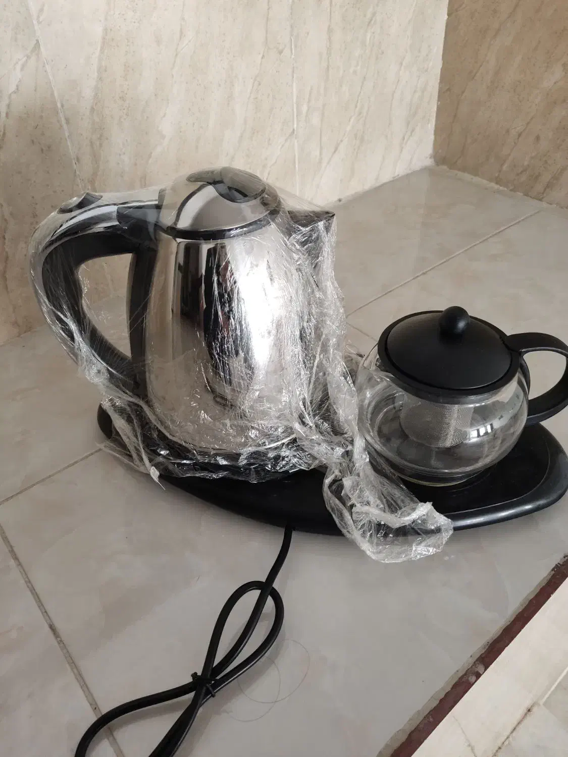 کتری برقی صفحه ای کنوود|سماور، چای‌ساز، قهوه‌ساز|شیراز, کرونی(خاتونک)|دیوار