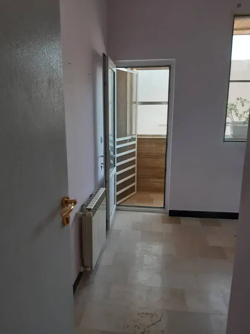 اجاره ۱۳۰ متری/شخصی ساز/تک واحدی/شهرک راه آهن