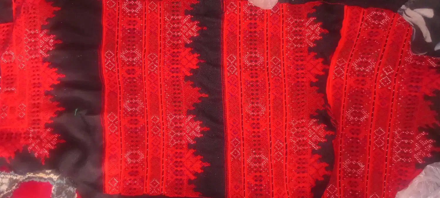 ۱۷۰۰|لباس|زهک, |دیوار