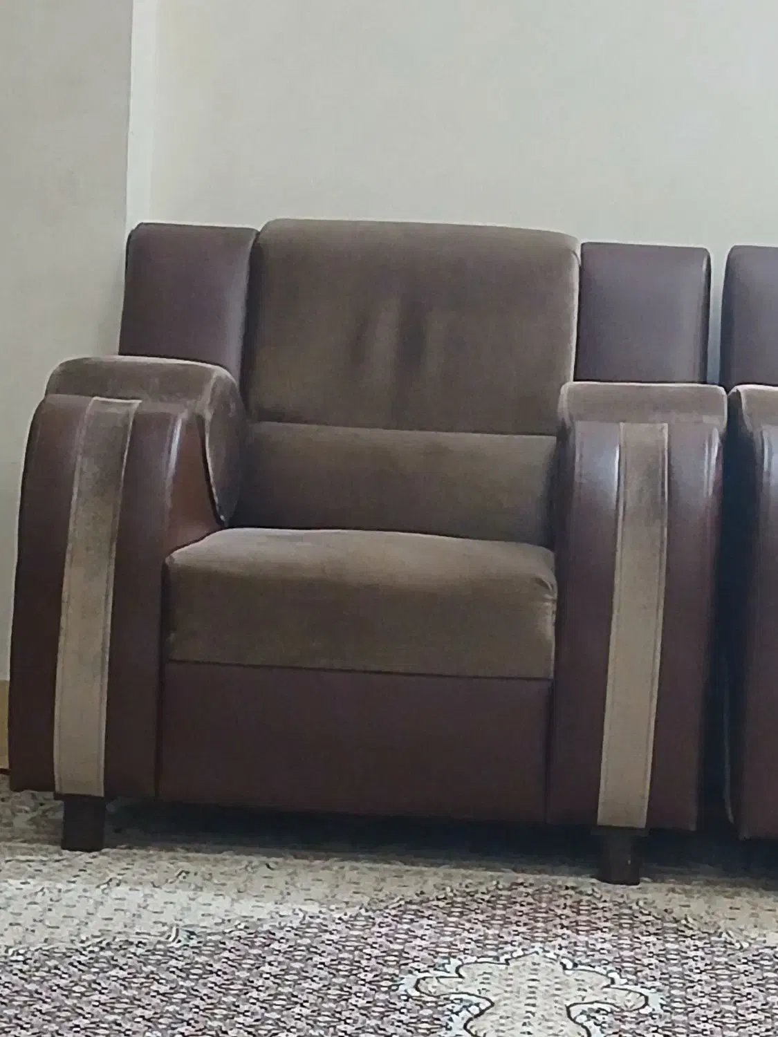 مبل|مبلمان خانگی و میز عسلی|اردبیل, |دیوار