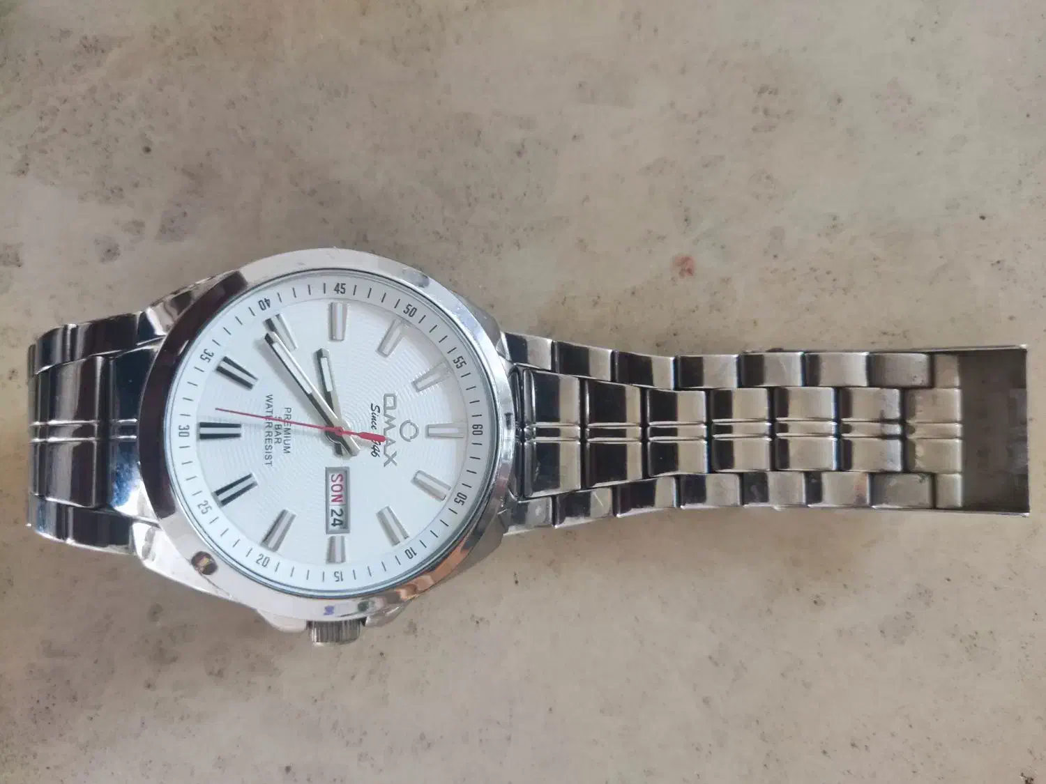 ساعت اموکس|ساعت|نجف‌آباد, گلدشت|دیوار