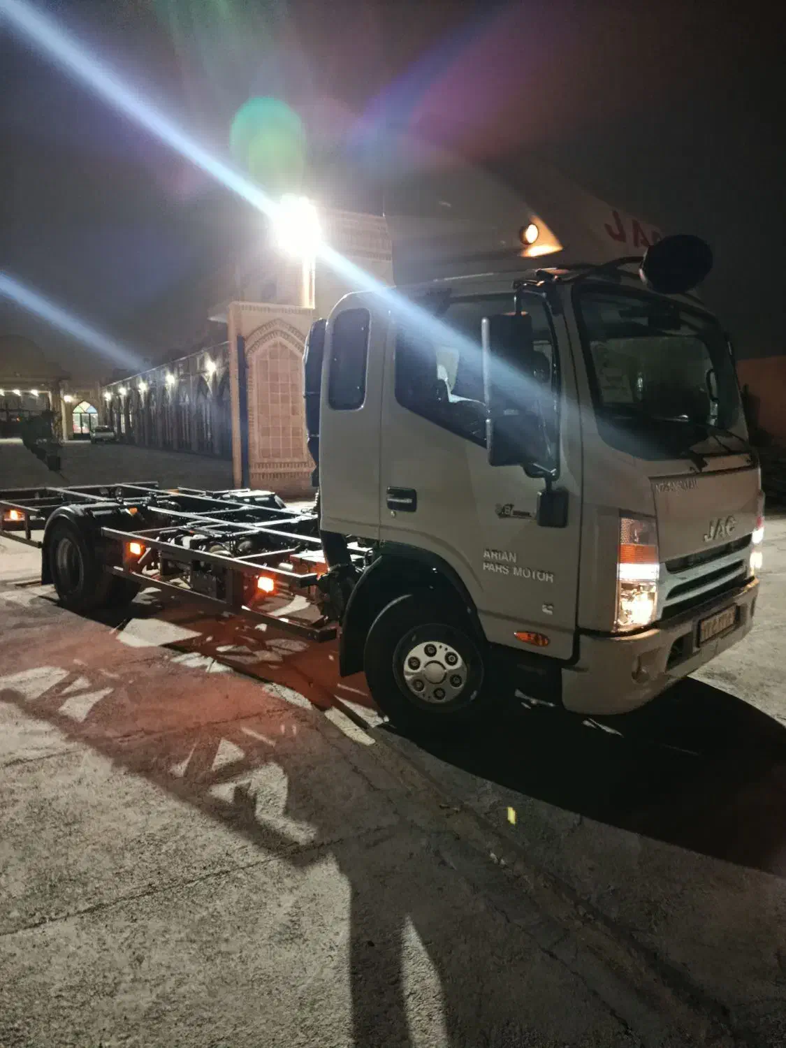 جک 6 تن|خودرو سنگین|رباط‌کریم, رباط‌کریم|دیوار